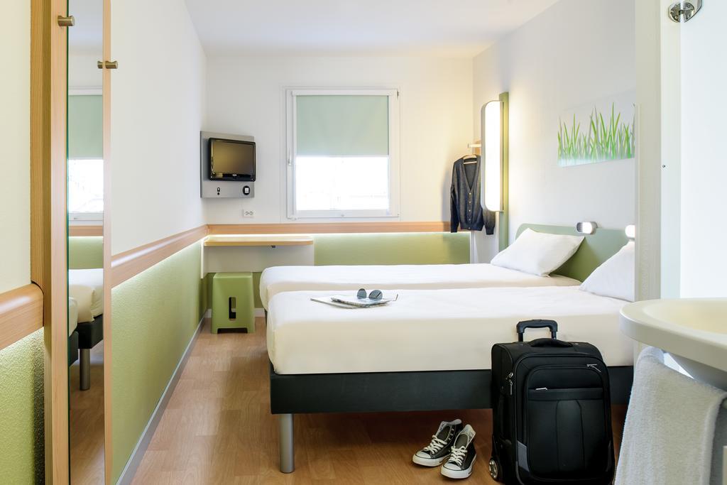 Ibis Budget Hamburg Quickborn Quickborn  Exterior photo